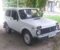 Белый ВАЗ 2121, объемом двигателя 1.6 л и пробегом 113 тыс. км за 2000 $, фото 2 на Automoto.ua