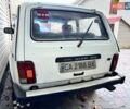 Белый ВАЗ 2121 Нива, объемом двигателя 1.6 л и пробегом 284 тыс. км за 2100 $, фото 1 на Automoto.ua