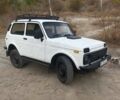 Белый ВАЗ 2121 Нива, объемом двигателя 1.6 л и пробегом 100 тыс. км за 2800 $, фото 1 на Automoto.ua