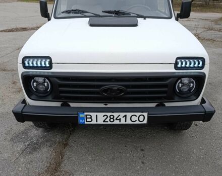 Белый ВАЗ 2121, объемом двигателя 1.6 л и пробегом 1000 тыс. км за 3000 $, фото 6 на Automoto.ua