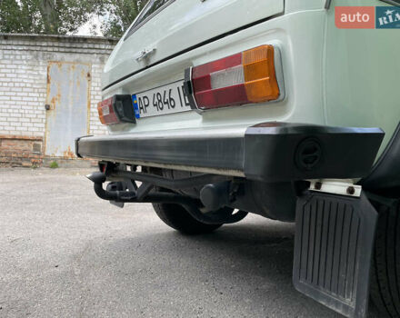 Белый ВАЗ 2121 Нива, объемом двигателя 1.8 л и пробегом 10 тыс. км за 6500 $, фото 5 на Automoto.ua