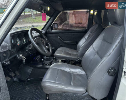 Белый ВАЗ 2121 Нива, объемом двигателя 1.6 л и пробегом 50 тыс. км за 2999 $, фото 7 на Automoto.ua