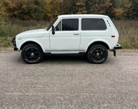 Білий ВАЗ 2121 Нива, об'ємом двигуна 1.6 л та пробігом 120 тис. км за 4500 $, фото 3 на Automoto.ua