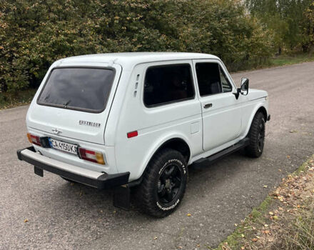 Білий ВАЗ 2121 Нива, об'ємом двигуна 1.6 л та пробігом 120 тис. км за 4500 $, фото 6 на Automoto.ua