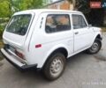 Белый ВАЗ 2121 Нива, объемом двигателя 1.6 л и пробегом 151 тыс. км за 1899 $, фото 5 на Automoto.ua