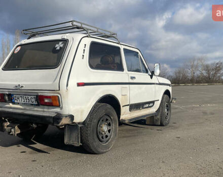 Белый ВАЗ 2121 Нива, объемом двигателя 1.57 л и пробегом 103 тыс. км за 2000 $, фото 4 на Automoto.ua