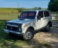 Белый ВАЗ 2121 Нива, объемом двигателя 1.6 л и пробегом 270 тыс. км за 2100 $, фото 1 на Automoto.ua