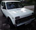 Белый ВАЗ 2121 Нива, объемом двигателя 1.6 л и пробегом 200 тыс. км за 1600 $, фото 13 на Automoto.ua