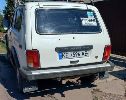 Білий ВАЗ 2121, об'ємом двигуна 1.6 л та пробігом 90 тис. км за 1900 $, фото 2 на Automoto.ua