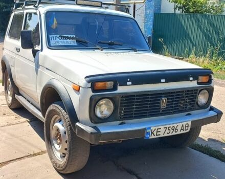 Білий ВАЗ 2121, об'ємом двигуна 1.6 л та пробігом 90 тис. км за 1900 $, фото 7 на Automoto.ua