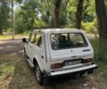 Белый ВАЗ 2121 Нива, объемом двигателя 1.6 л и пробегом 154 тыс. км за 2300 $, фото 4 на Automoto.ua