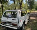 Белый ВАЗ 2121 Нива, объемом двигателя 1.6 л и пробегом 154 тыс. км за 2300 $, фото 3 на Automoto.ua