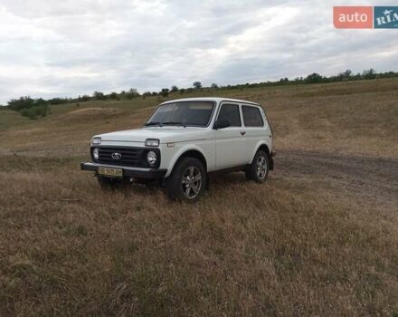 Білий ВАЗ 2121 Нива, об'ємом двигуна 1.7 л та пробігом 100 тис. км за 3600 $, фото 7 на Automoto.ua