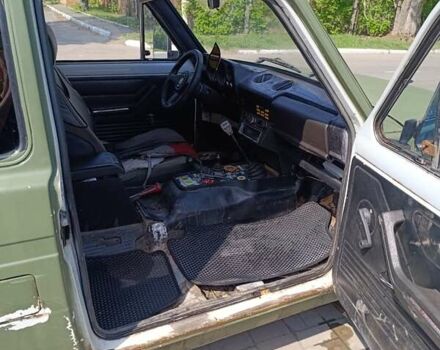 Белый ВАЗ 2121 Нива, объемом двигателя 1.57 л и пробегом 100 тыс. км за 1700 $, фото 9 на Automoto.ua