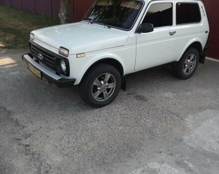 Білий ВАЗ 2121 Нива, об'ємом двигуна 1.7 л та пробігом 100 тис. км за 3600 $, фото 18 на Automoto.ua