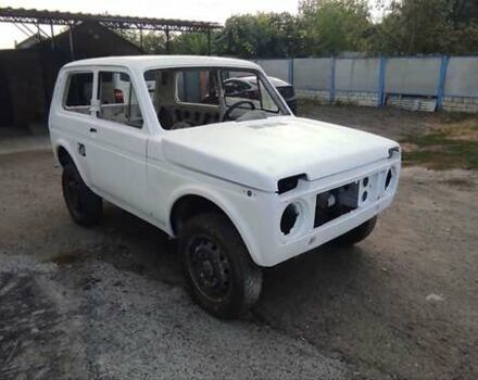 Белый ВАЗ 2121 Нива, объемом двигателя 1.57 л и пробегом 1 тыс. км за 2850 $, фото 25 на Automoto.ua