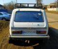 Белый ВАЗ 2121 Нива, объемом двигателя 1.6 л и пробегом 50 тыс. км за 1800 $, фото 2 на Automoto.ua