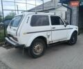 Белый ВАЗ 2121 Нива, объемом двигателя 1.91 л и пробегом 21 тыс. км за 3000 $, фото 2 на Automoto.ua