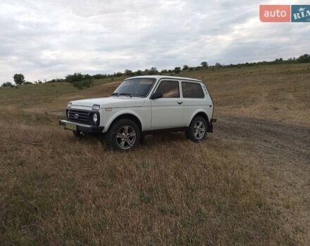 Білий ВАЗ 2121 Нива, об'ємом двигуна 1.7 л та пробігом 100 тис. км за 3600 $, фото 10 на Automoto.ua