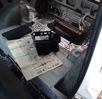 Белый ВАЗ 2121 Нива, объемом двигателя 1.57 л и пробегом 1 тыс. км за 2850 $, фото 11 на Automoto.ua