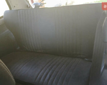 Белый ВАЗ 2121 Нива, объемом двигателя 1.6 л и пробегом 106 тыс. км за 2800 $, фото 13 на Automoto.ua