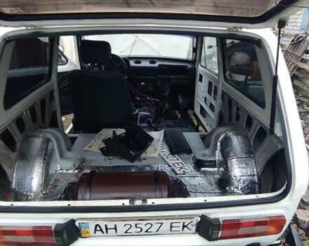 Белый ВАЗ 2121 Нива, объемом двигателя 1.57 л и пробегом 1 тыс. км за 2850 $, фото 10 на Automoto.ua