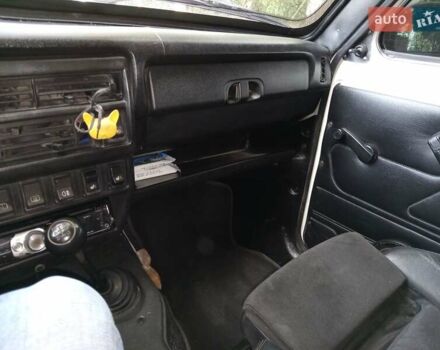 Білий ВАЗ 2121 Нива, об'ємом двигуна 1.7 л та пробігом 100 тис. км за 3600 $, фото 43 на Automoto.ua
