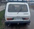 Белый ВАЗ 2121 Нива, объемом двигателя 1.57 л и пробегом 100 тыс. км за 1350 $, фото 4 на Automoto.ua