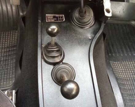 Белый ВАЗ 2121 Нива, объемом двигателя 1.6 л и пробегом 101 тыс. км за 3300 $, фото 11 на Automoto.ua