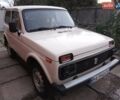 Белый ВАЗ 2121 Нива, объемом двигателя 1.6 л и пробегом 101 тыс. км за 3300 $, фото 2 на Automoto.ua