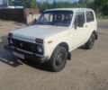 Белый ВАЗ 2121, объемом двигателя 1.6 л и пробегом 150 тыс. км за 150000 $, фото 2 на Automoto.ua