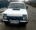 Белый ВАЗ 2121 Нива, объемом двигателя 1.58 л и пробегом 180 тыс. км за 2100 $, фото 1 на Automoto.ua