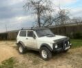 Белый ВАЗ 2121 Нива, объемом двигателя 1.9 л и пробегом 300 тыс. км за 2700 $, фото 1 на Automoto.ua