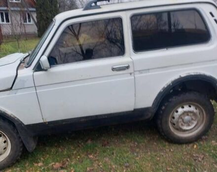 Білий ВАЗ 2121 Нива, об'ємом двигуна 1.57 л та пробігом 69 тис. км за 1700 $, фото 2 на Automoto.ua