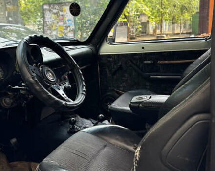 Белый ВАЗ 2121 Нива, объемом двигателя 1.6 л и пробегом 100 тыс. км за 1800 $, фото 13 на Automoto.ua
