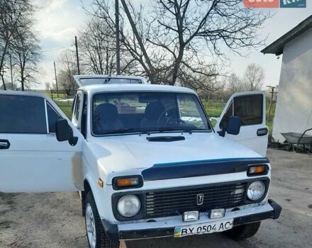 Белый ВАЗ 2121 Нива, объемом двигателя 1.6 л и пробегом 119 тыс. км за 2800 $, фото 10 на Automoto.ua