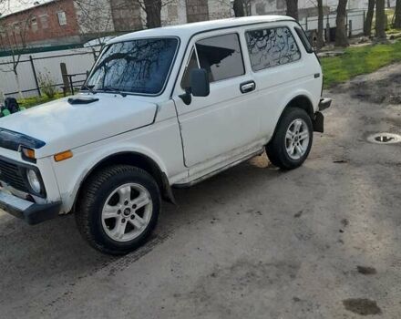 Белый ВАЗ 2121 Нива, объемом двигателя 1.6 л и пробегом 119 тыс. км за 2800 $, фото 9 на Automoto.ua