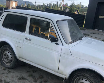 Белый ВАЗ 2121 Нива, объемом двигателя 0 л и пробегом 100 тыс. км за 1800 $, фото 5 на Automoto.ua