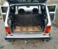 Белый ВАЗ 2121 Нива, объемом двигателя 1.6 л и пробегом 119 тыс. км за 2800 $, фото 4 на Automoto.ua