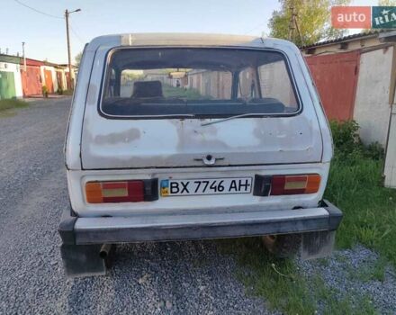Белый ВАЗ 2121 Нива, объемом двигателя 1.1 л и пробегом 57 тыс. км за 1200 $, фото 2 на Automoto.ua
