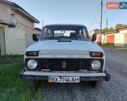 Белый ВАЗ 2121 Нива, объемом двигателя 1.1 л и пробегом 57 тыс. км за 1200 $, фото 4 на Automoto.ua