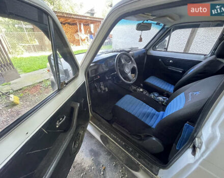 Белый ВАЗ 2121 Нива, объемом двигателя 1.6 л и пробегом 120 тыс. км за 2200 $, фото 7 на Automoto.ua