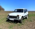 Белый ВАЗ 2121 Нива, объемом двигателя 1.7 л и пробегом 261 тыс. км за 1550 $, фото 1 на Automoto.ua