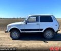 Белый ВАЗ 2121 Нива, объемом двигателя 1.7 л и пробегом 261 тыс. км за 1550 $, фото 5 на Automoto.ua