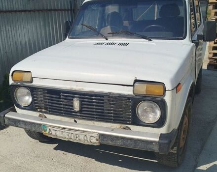 Білий ВАЗ 2121 Нива, об'ємом двигуна 0 л та пробігом 300 тис. км за 1000 $, фото 1 на Automoto.ua