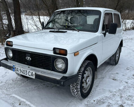 Білий ВАЗ 2121 Нива, об'ємом двигуна 1.57 л та пробігом 100 тис. км за 2400 $, фото 1 на Automoto.ua