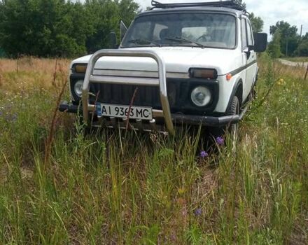 Білий ВАЗ 2121 Нива, об'ємом двигуна 1.57 л та пробігом 300 тис. км за 1450 $, фото 1 на Automoto.ua