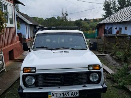 ВАЗ 2121 Нива 1983 в Бурштыне на Automoto.ua Белый ВАЗ 2121 Нива, объемом двигателя 1.6 л и пробегом 90 тыс. км за 3500 $, фото 1 на Automoto.ua