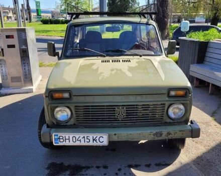 Белый ВАЗ 2121 Нива, объемом двигателя 1.57 л и пробегом 849 тыс. км за 1200 $, фото 1 на Automoto.ua