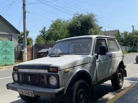 ВАЗ 2121 1986 в Калинівка на Automoto.ua Белый ВАЗ 2121, объемом двигателя 0 л и пробегом 100 тыс. км за 1500 $, фото 1 на Automoto.ua